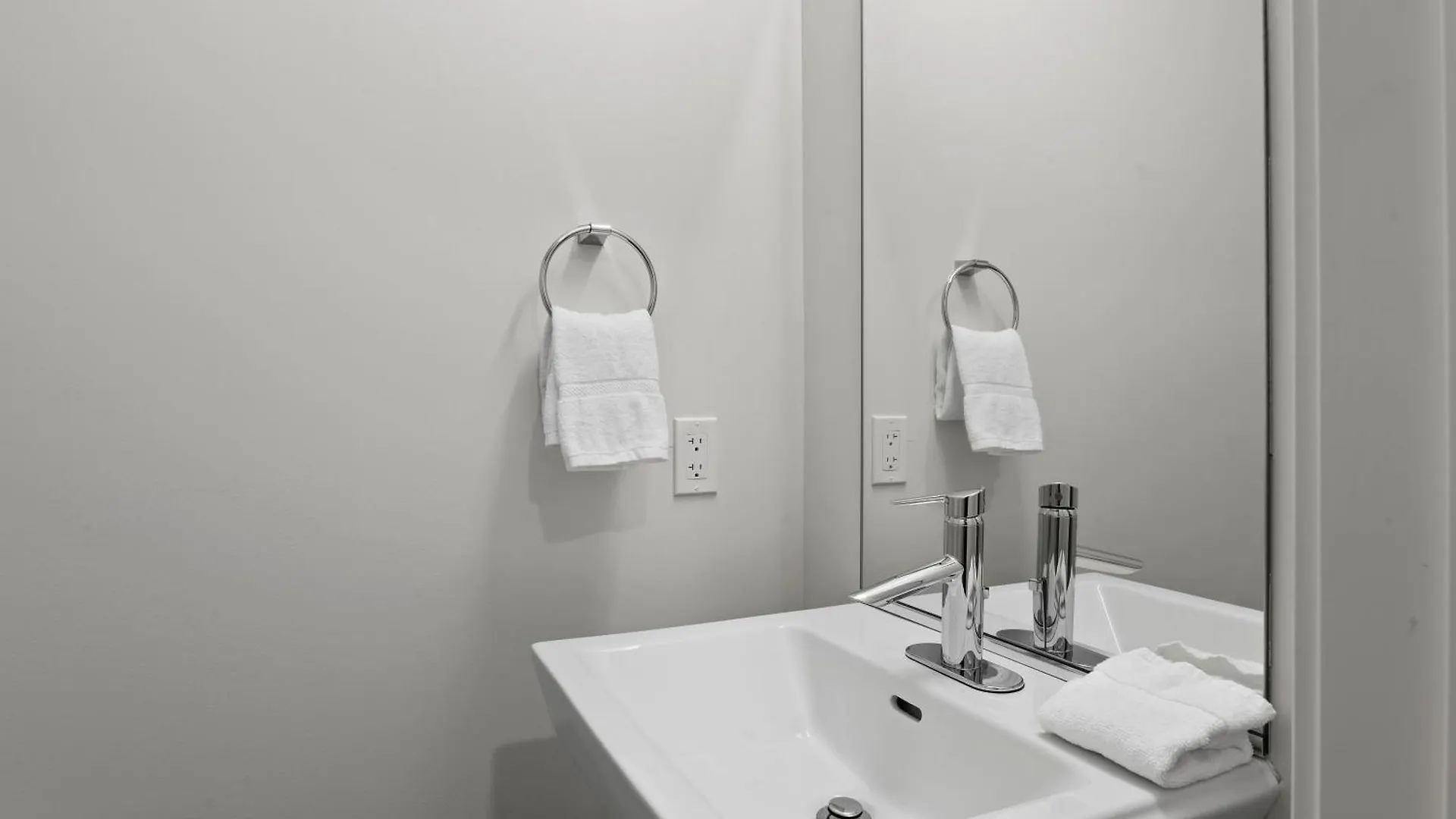 Holiday home Art Inspired Stay | Espadin Lohi Denver United States